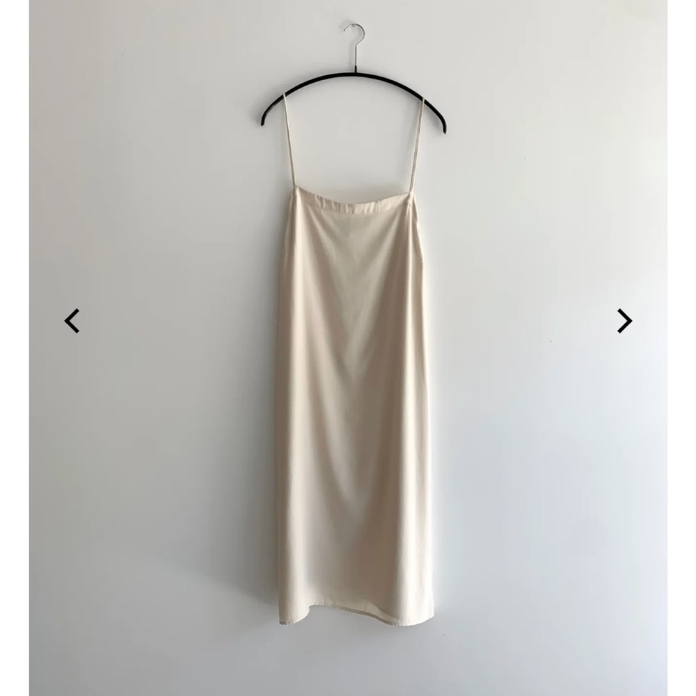 Kamperett Ivory Short Slip NWT